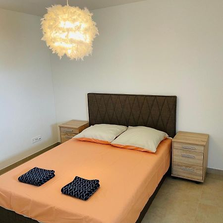Downtown Apartamento Locarno Exterior foto